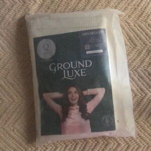 ✨BRAND NEW✨ GroundLuxe Organic Fitted Grounding Sheet QUEEN ~ Beige